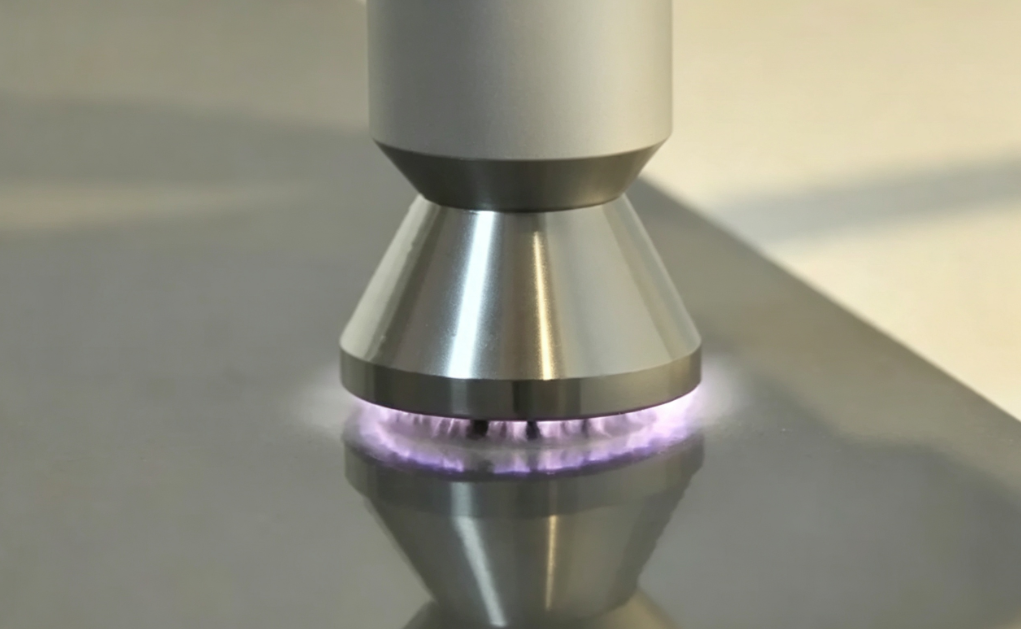 How Does Atmospheric Plasma Improve PP Adhesion in Automotive Sunroof Parts?
